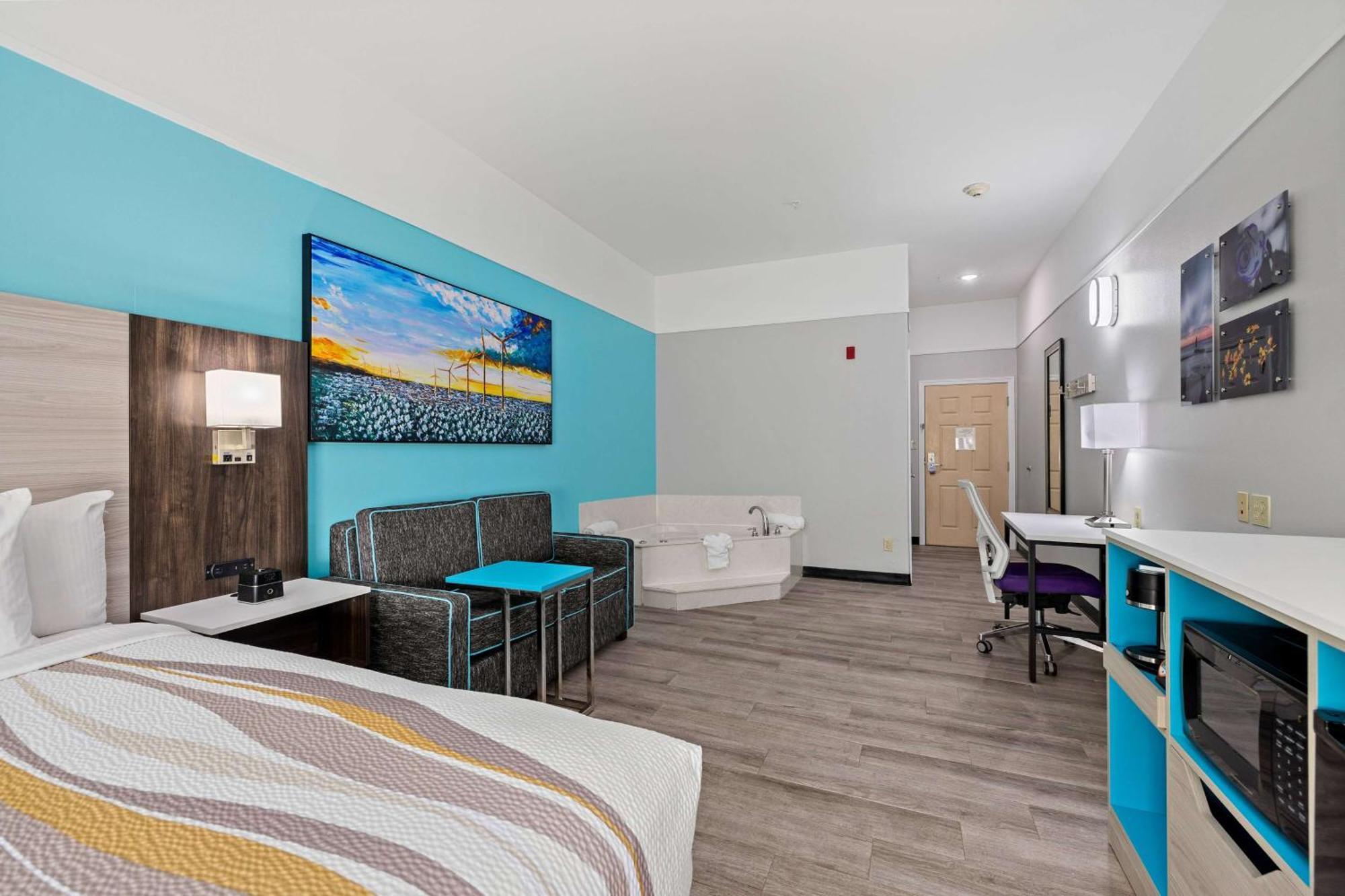 La Quinta Inn Suites By Wyndham Raymondville Harlingen Exterior photo
